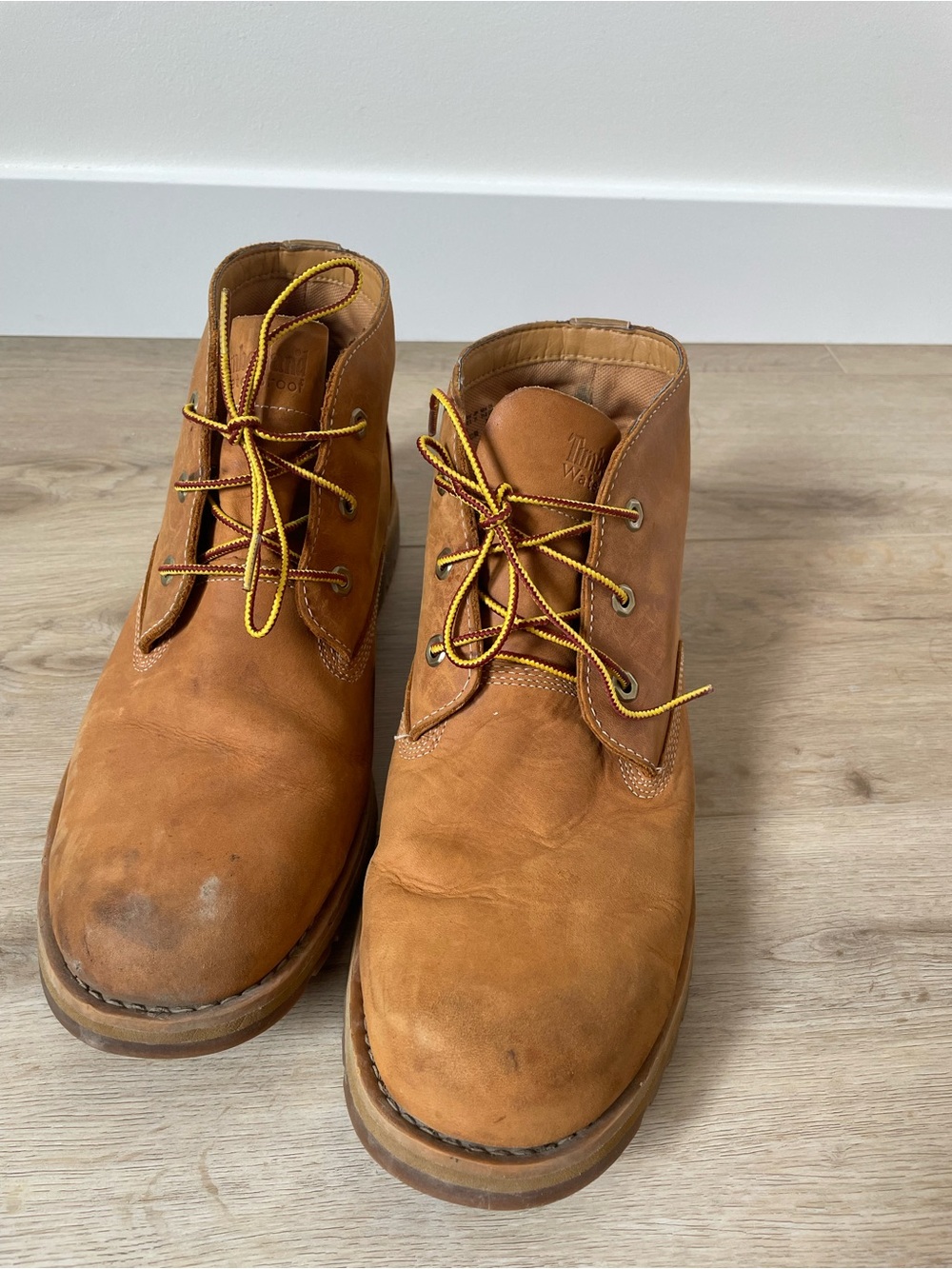 Timberland Tan Leather Work Boots - Durable Lace-Up Ankle Boots